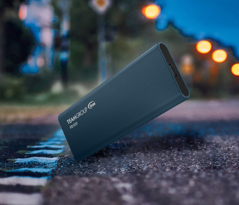 TEAMGROUP PD1000 1TB Aluminum Portable External Solid State Drive